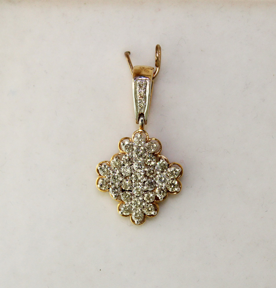 diamond-flower-cluster-pendant